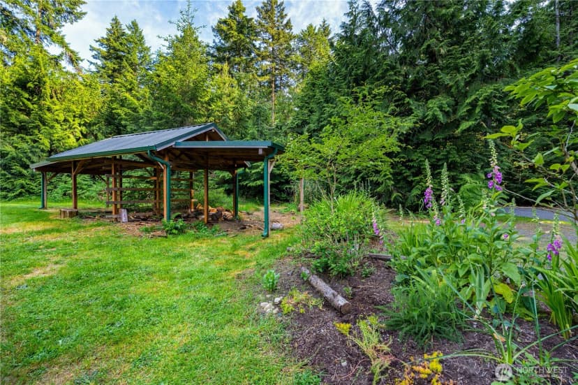 Property photo for 42 Tarte Road, Friday Harbor photo 38