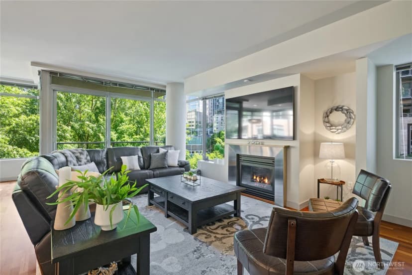 Property photo for 900 Lenora Street #w300, Seattle photo 4