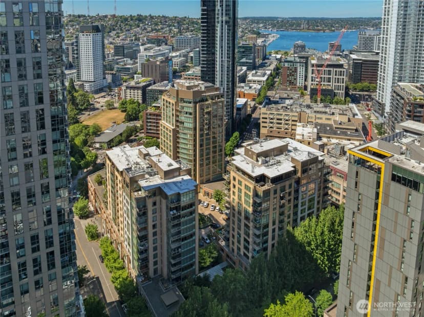 Property photo for 900 Lenora Street #w300, Seattle photo 23