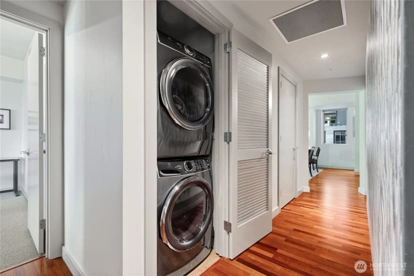 Property photo for 900 Lenora Street #w300, Seattle photo 11