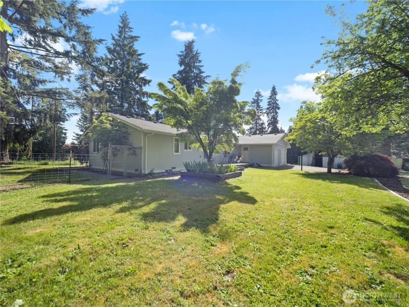Property photo for 22430 Se 392nd Street, Enumclaw photo 36