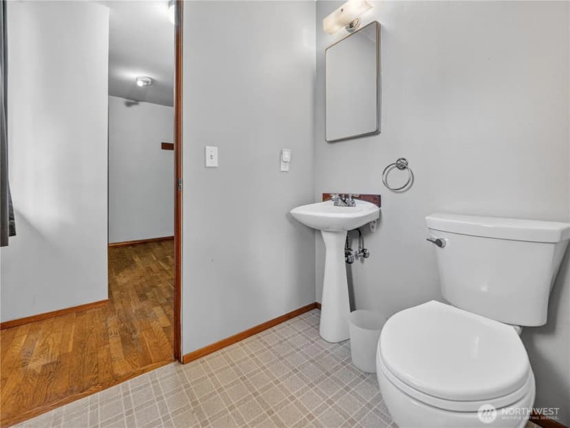 Property photo for 22430 Se 392nd Street, Enumclaw photo 19