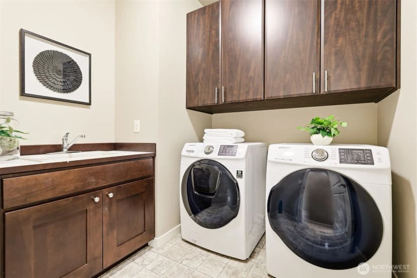 Property photo for 21223 Ne 9th Place, Sammamish photo 22