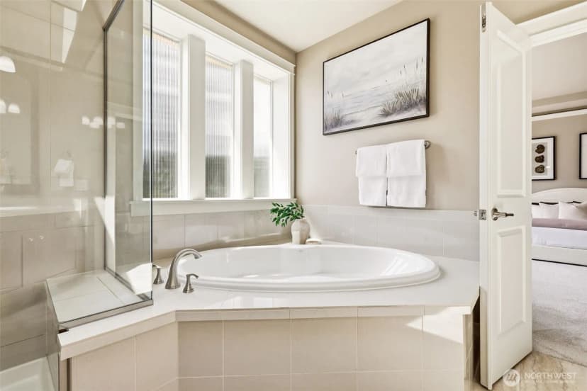 Property photo for 21223 Ne 9th Place, Sammamish photo 26