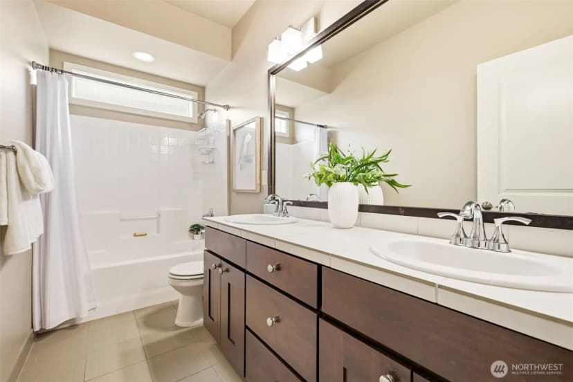 Property photo for 21223 Ne 9th Place, Sammamish photo 31