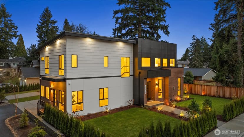 Property photo for 10416 130th Avenue Ne, Kirkland photo 40