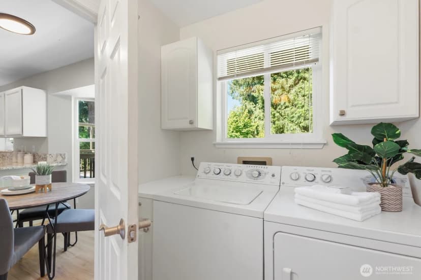 Property photo for 8128 Ne 161st Place, Kenmore photo 14