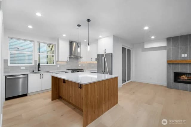 Property photo for 962 7th Ave Nw (homesite #4), Issaquah photo 4