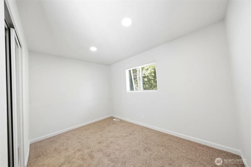 Property photo for 30811 26th Avenue Sw, Federal Way photo 28