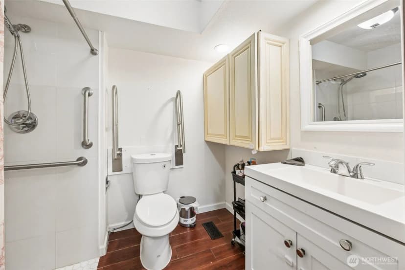 Property photo for 6425 Nyanza Park Drive Sw, Lakewood photo 15