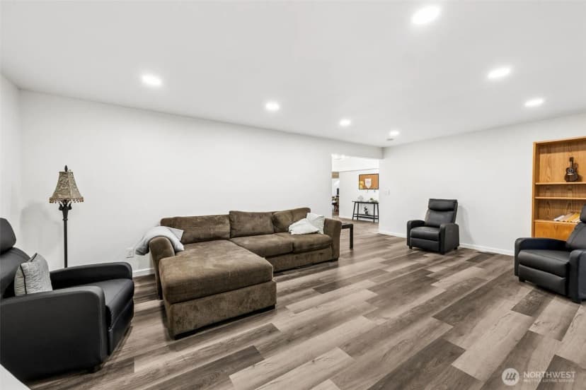 Property photo for 6425 Nyanza Park Drive Sw, Lakewood photo 6