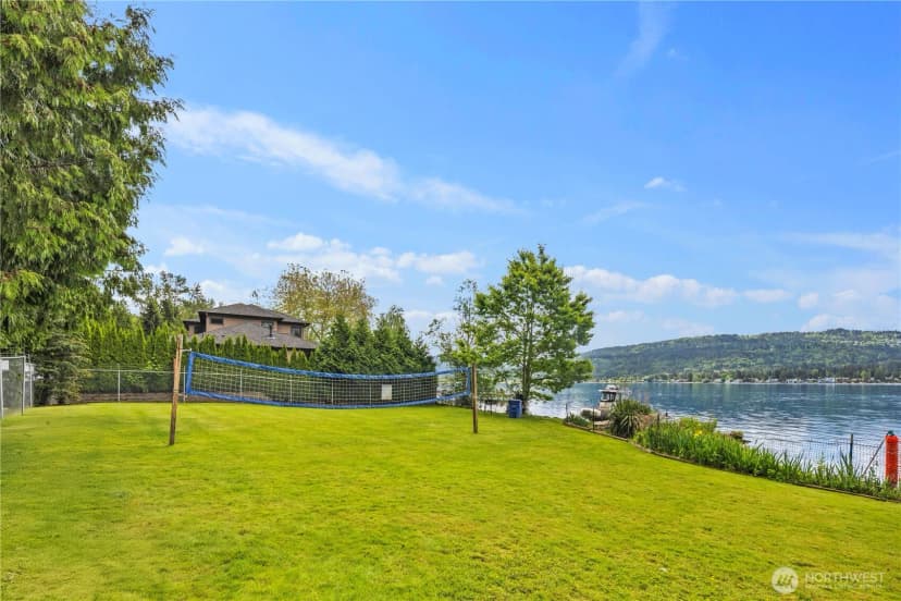 Property photo for 2801 198th Avenue Se, Sammamish photo 39