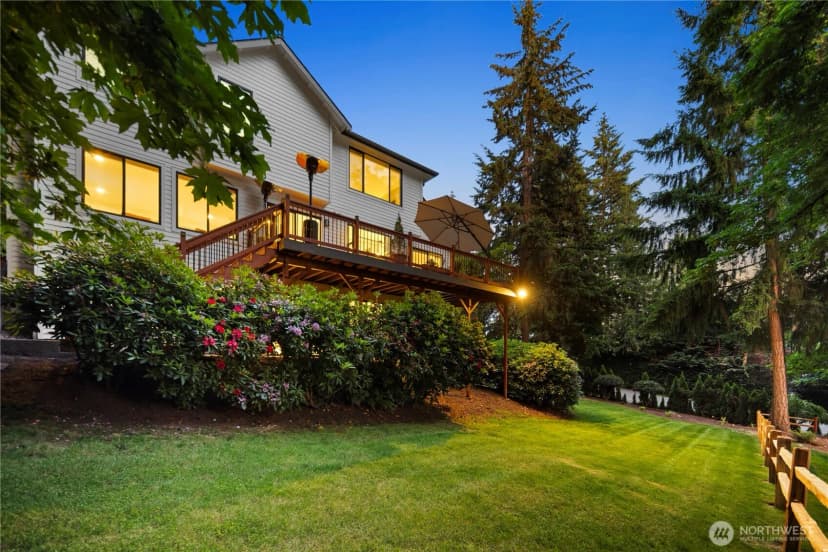 Property photo for 2801 198th Avenue Se, Sammamish photo 30