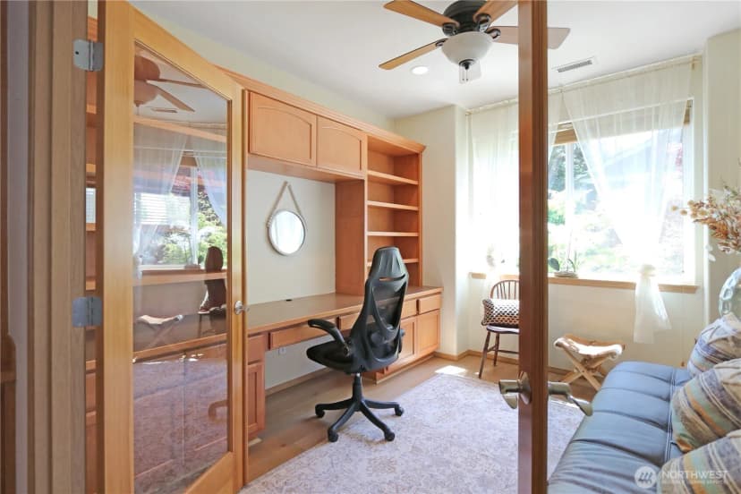 Property photo for 8542 Bainbridge Loop Ne, Lacey photo 8