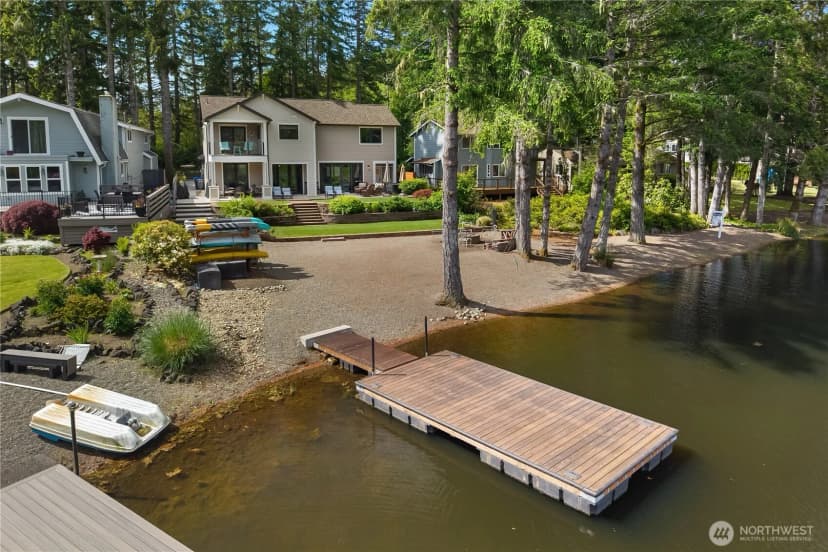 Property photo for 1061 E Ballantrae Drive, Shelton photo 34