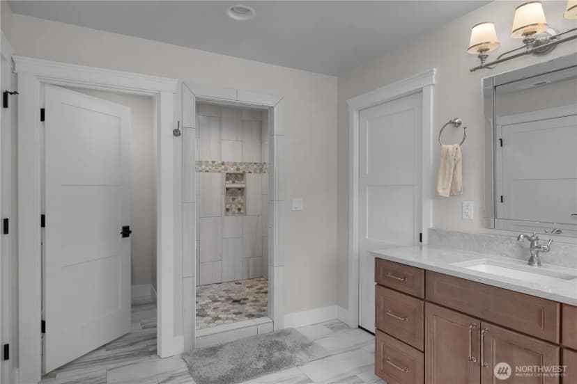 Property photo for 1061 E Ballantrae Drive, Shelton photo 27