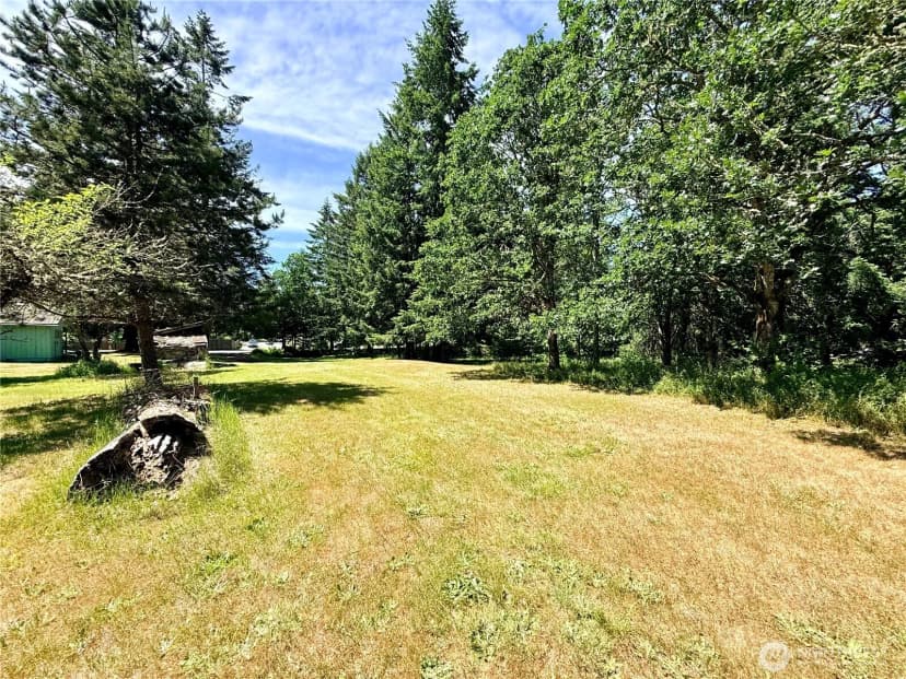 Property photo for 503 Centre Street N, Rainier photo 9