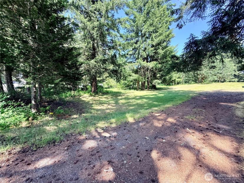 Property photo for 503 Centre Street N, Rainier photo 4