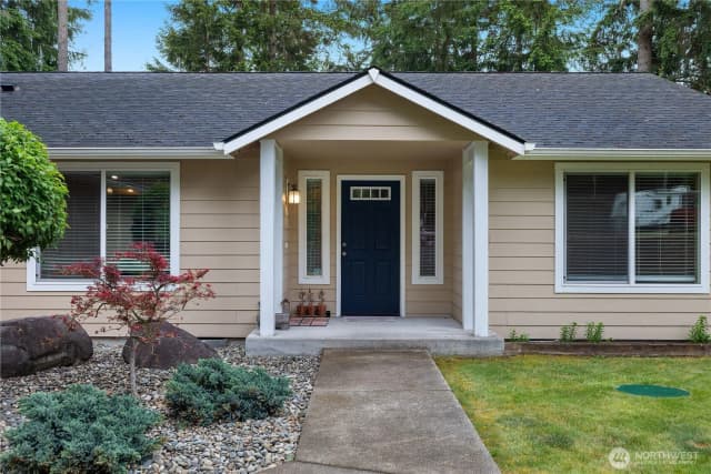 Property photo for 840 E Timberlake Drive E, Shelton photo 3