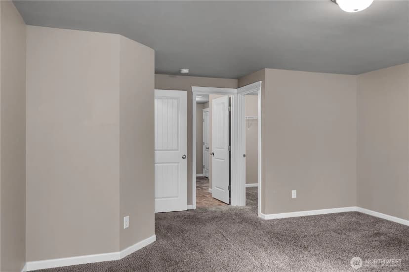 Property photo for 840 E Timberlake Drive E, Shelton photo 16