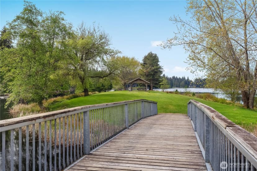 Property photo for 840 E Timberlake Drive E, Shelton photo 33