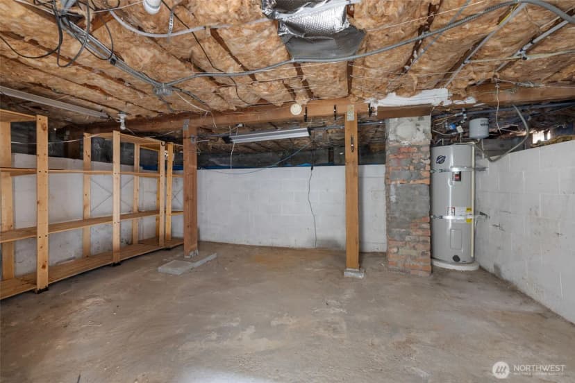 Property photo for 9456 21st Avenue Sw #c, Seattle photo 28