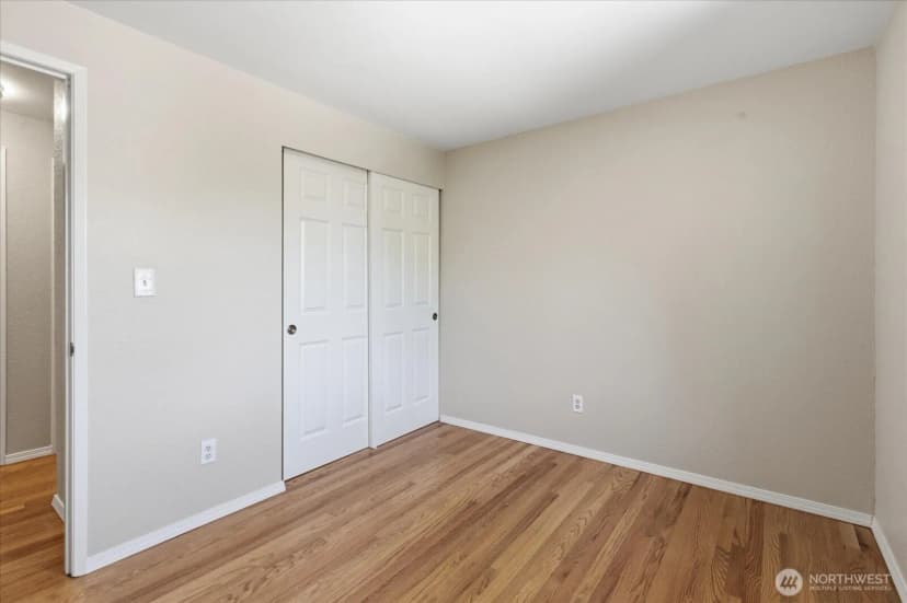 Property photo for 9216 169th Place Ne, Redmond photo 20