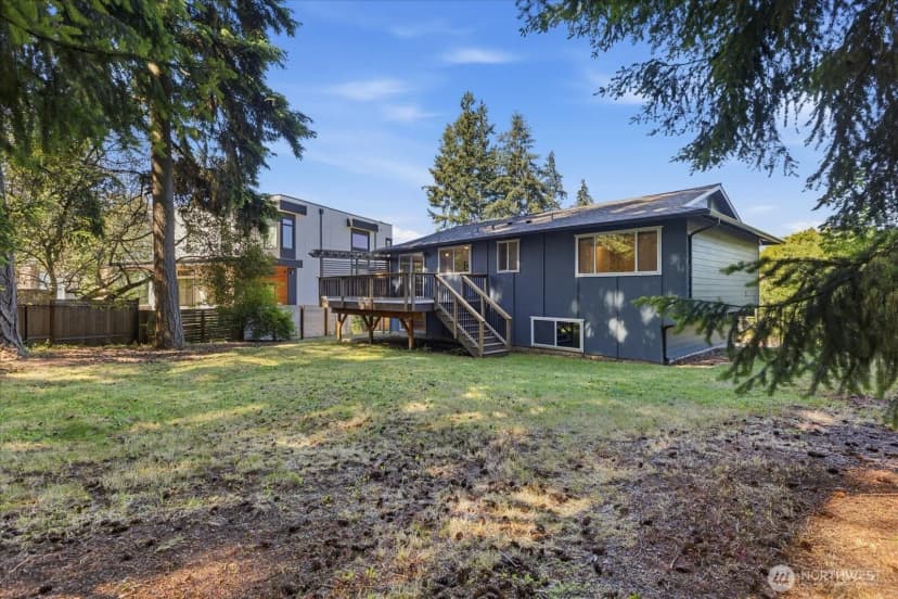 Property photo for 9216 169th Place Ne, Redmond photo 29