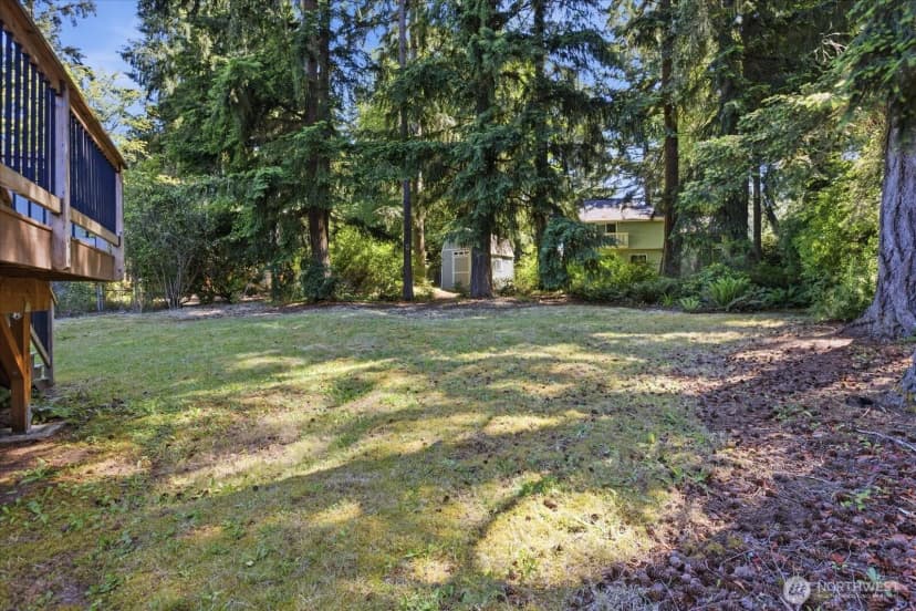 Property photo for 9216 169th Place Ne, Redmond photo 32