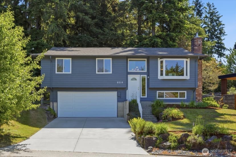 Property photo for 9216 169th Place Ne, Redmond