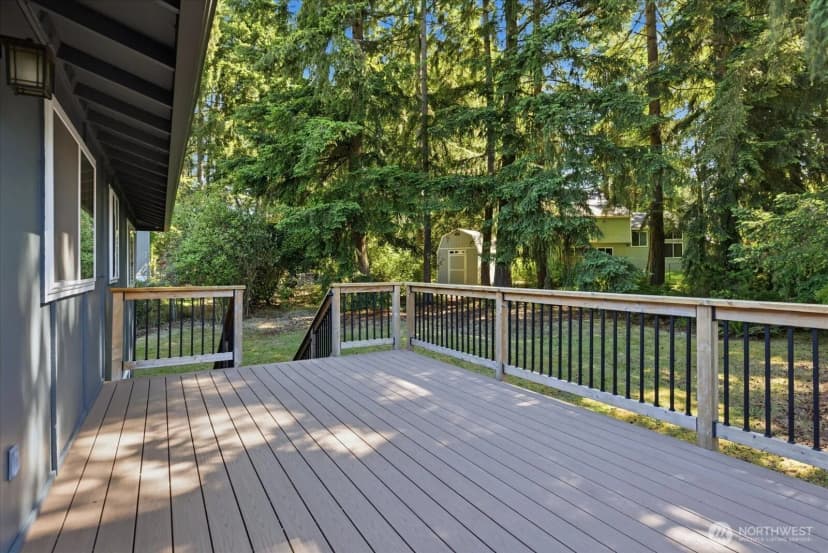 Property photo for 9216 169th Place Ne, Redmond photo 25