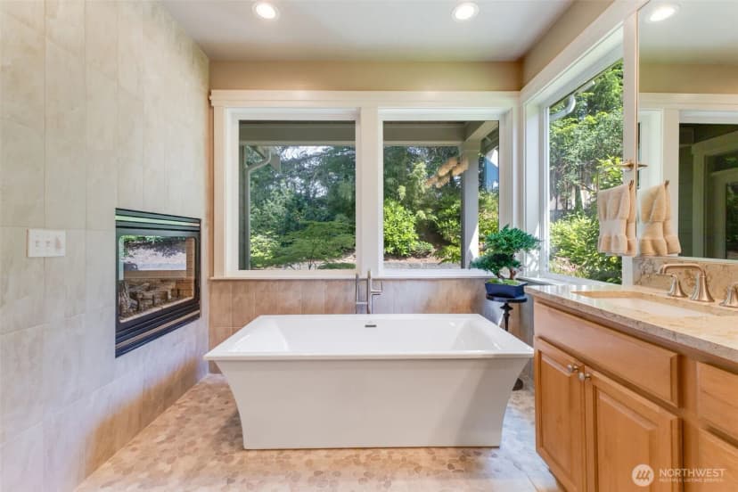 Property photo for 11405 65th Avenue Nw, Gig Harbor photo 24