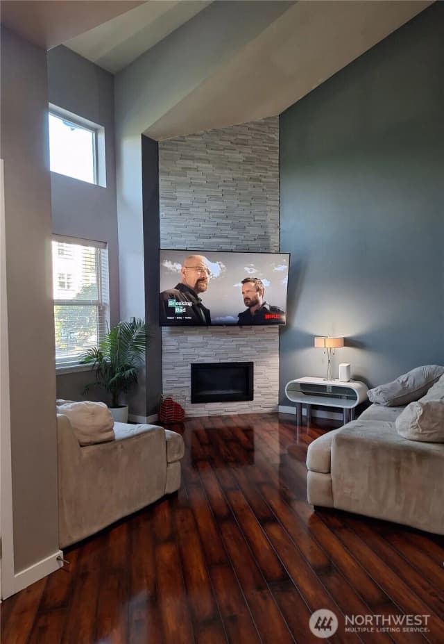 Property photo for 4818 Pointes Drive, Mukilteo photo 2