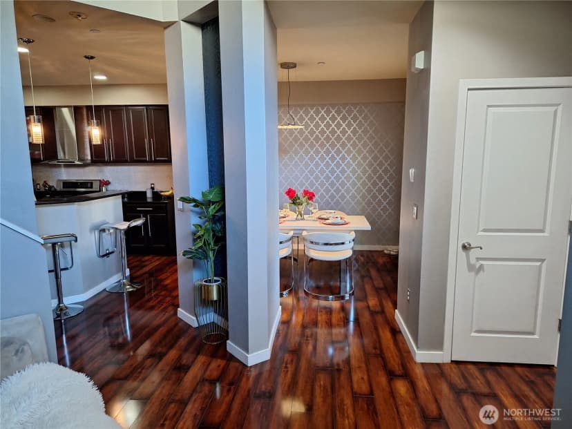 Property photo for 4818 Pointes Drive, Mukilteo photo 5