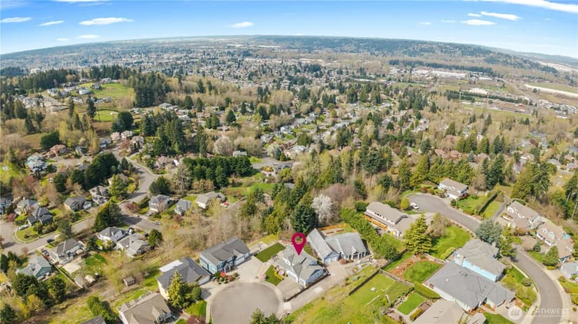 Property photo for 2010 26th Place Se, Puyallup photo 18