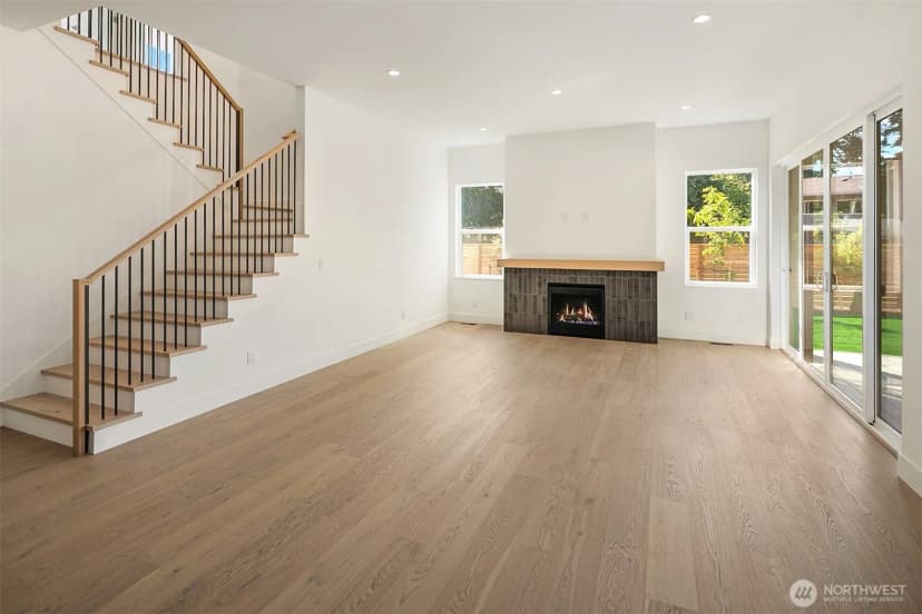 Property photo for 16503 Ne 25th Place, Bellevue photo 11