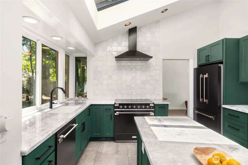 Property photo for 6322 Ne Lariat Loop, Bainbridge Island photo 11