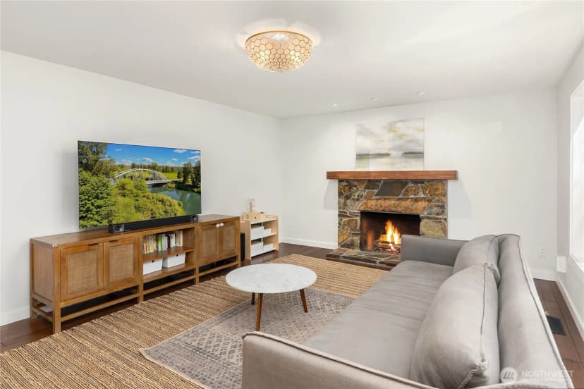Property photo for 6322 Ne Lariat Loop, Bainbridge Island photo 19