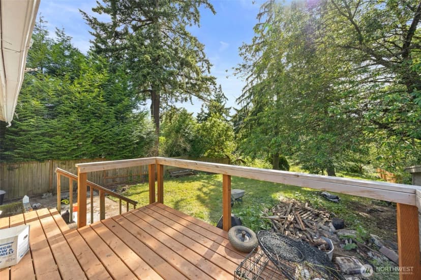 Property photo for 11419 Crestwood Drive S, Seattle photo 25