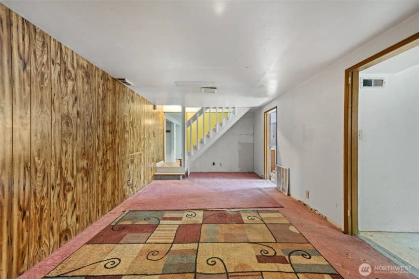 Property photo for 11419 Crestwood Drive S, Seattle photo 20