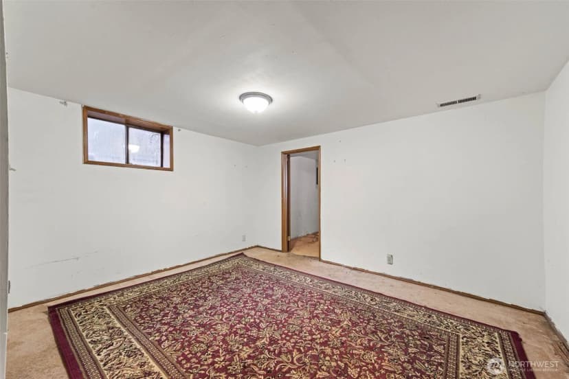Property photo for 11419 Crestwood Drive S, Seattle photo 16