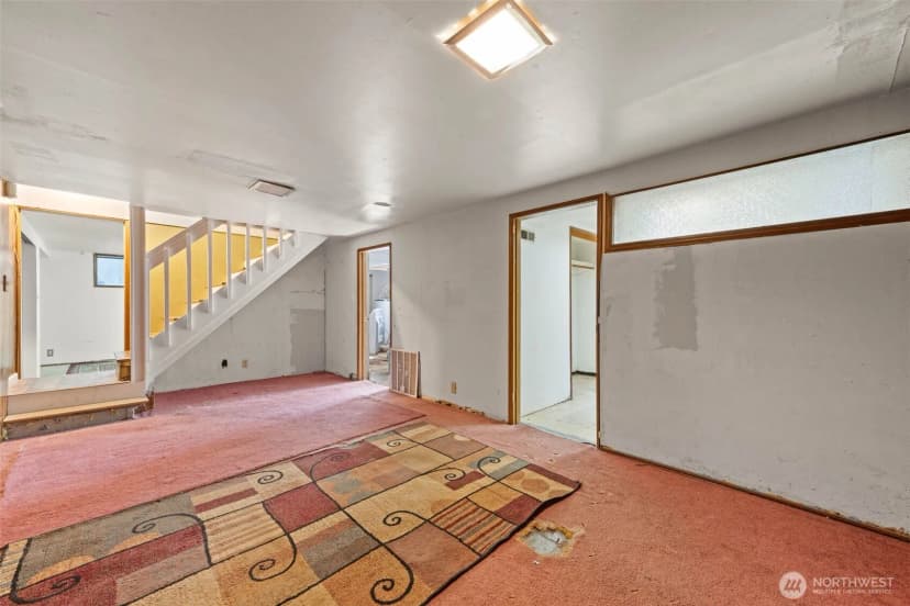 Property photo for 11419 Crestwood Drive S, Seattle photo 21