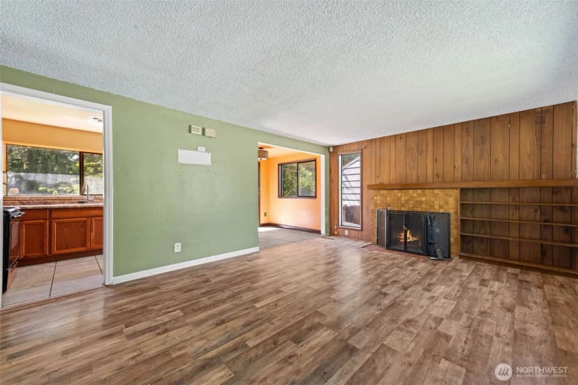 Property photo for 11419 Crestwood Drive S, Seattle photo 5