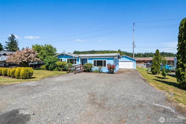 Property photo for 466 Garfield Avenue E, Tenino photo 2