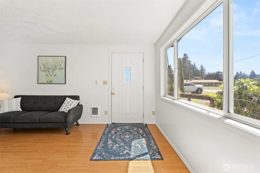Property photo for 466 Garfield Avenue E, Tenino photo 8