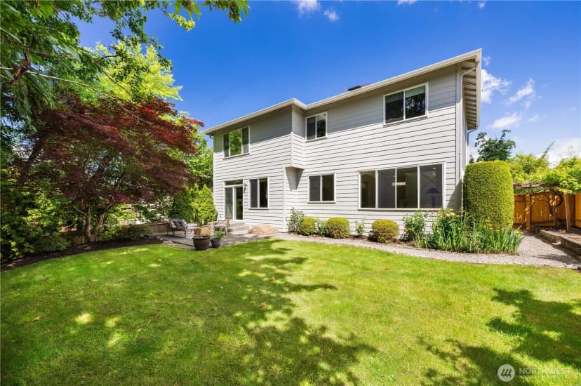 Property photo for 1421 225th Place Se, Sammamish photo 30