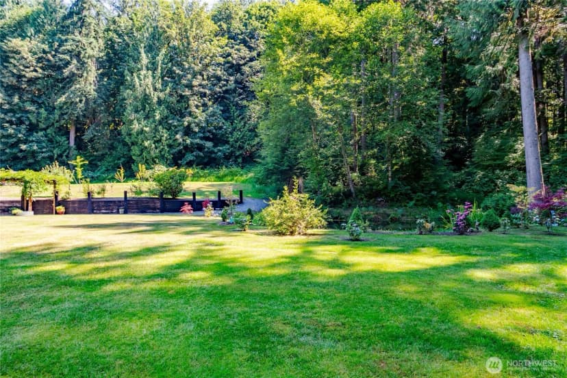 Property photo for 1405 175th Avenue Ne, Snohomish photo 25