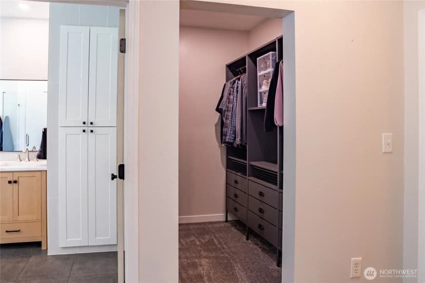 Property photo for 1405 175th Avenue Ne, Snohomish photo 17