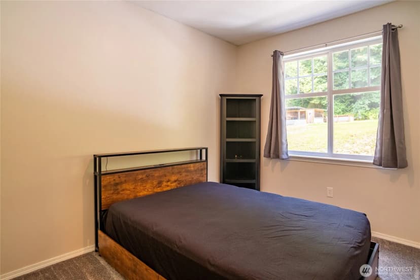 Property photo for 1405 175th Avenue Ne, Snohomish photo 18