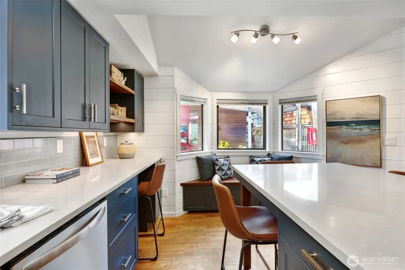 Property photo for 2019 Fairview Avenue E #b, Seattle photo 14